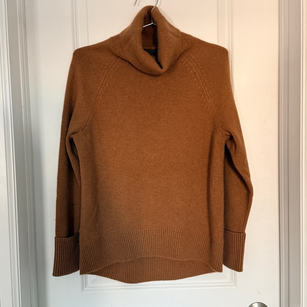 Banana Republic Warm Tan Turtle Neck Sweater